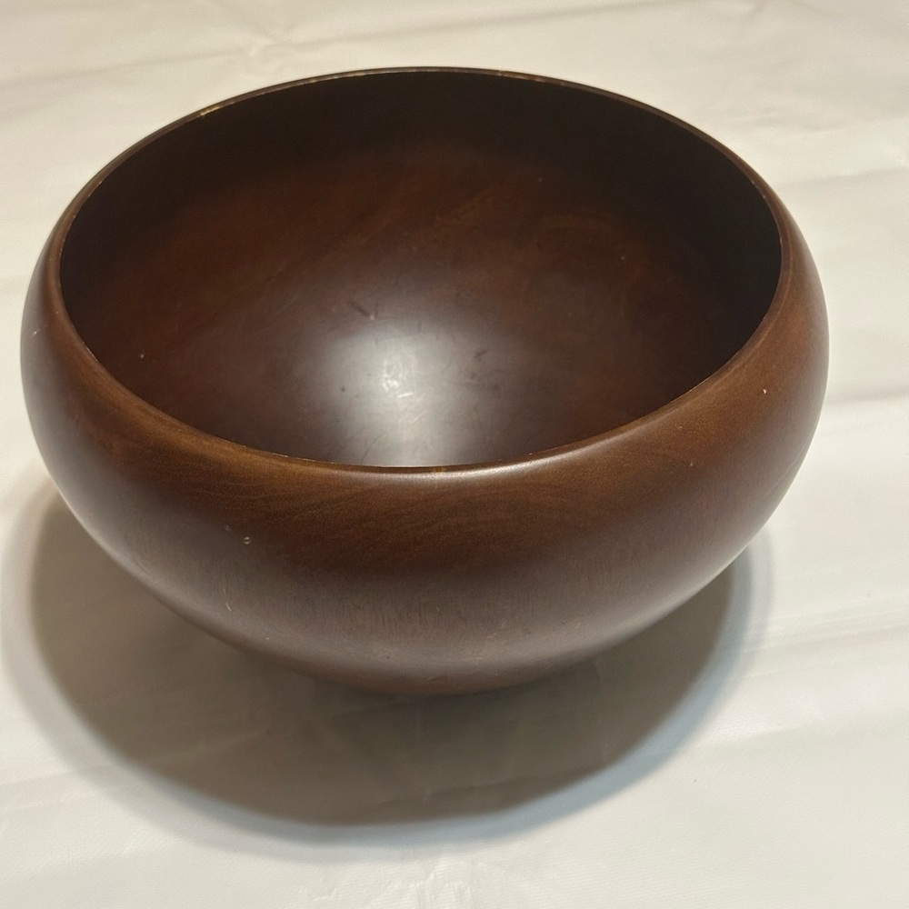 CRATE & BARREL VINTAGE LARGE SOLID WOODEN CHESTNUT BWL MANGO WD